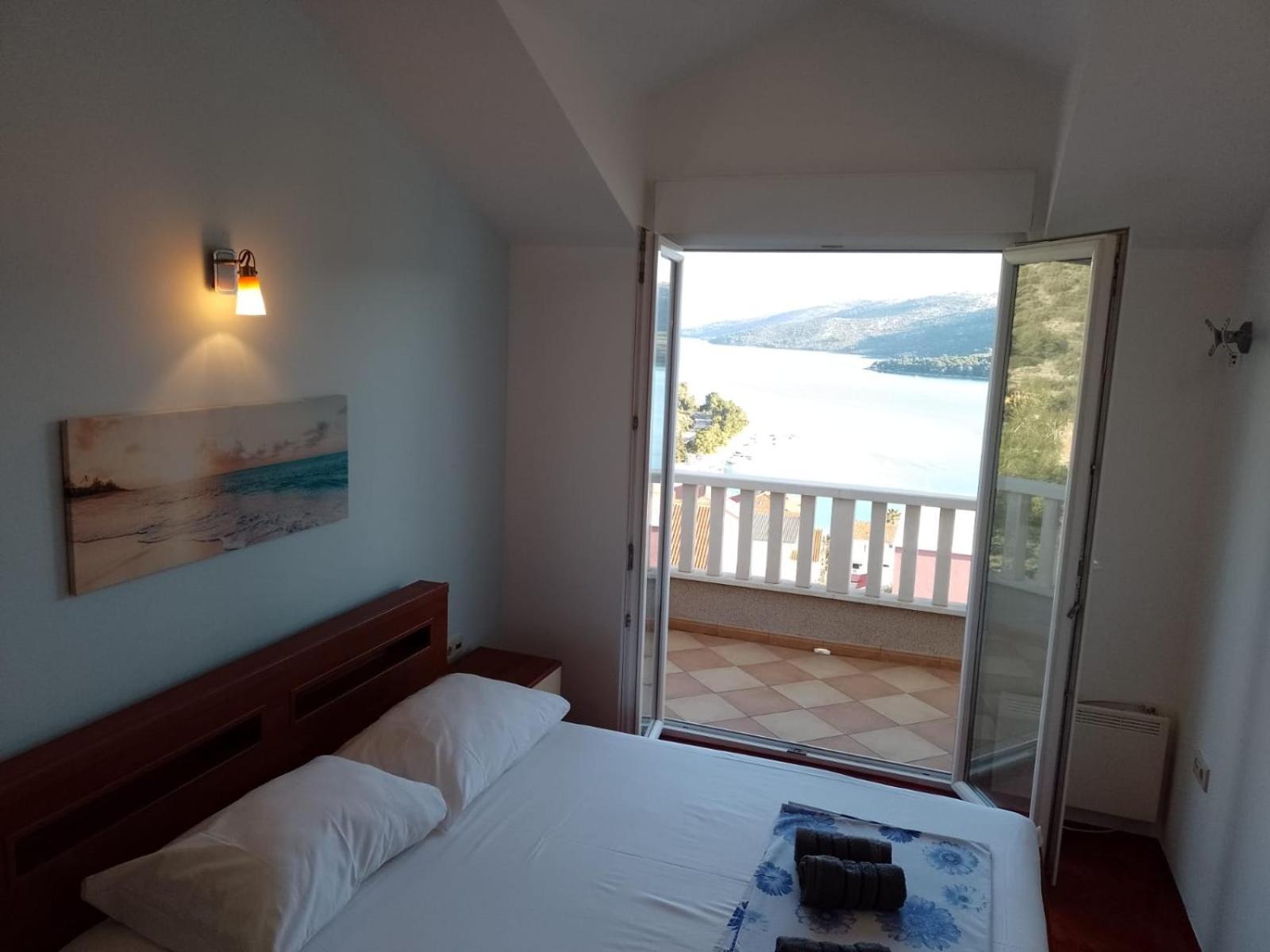 Apartments Silvije Marina Bagian luar foto